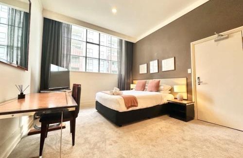 Auckland Central Business District Hotel | Perfect City Pad in Heritage Complex