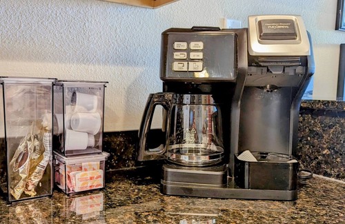 Biloxi Condominio | "Perfect Coastal Getaway for Relaxation and Fun-Biloxi Dunes Delight!"!"