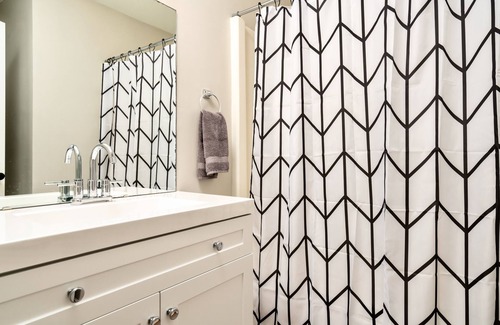Harbison Apartamento | Perfect Columbia Getaway Minutes to Lake Murray!