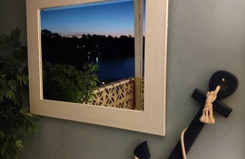 Mid America Apartamento | Perfect Couples Retreat - close to all amenities