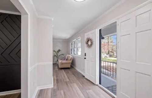Garner Casa | Perfect cute home in Garner w firepit & king bed