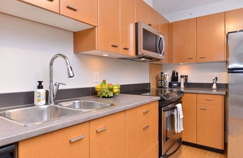 Downtown Victoria Condominio | 5 minutos a pie del puerto interior - Ubicación perfecta - Chimenea - Estacionamiento gratuito