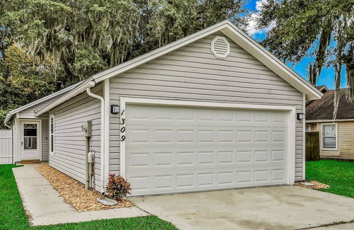 North Beach Casa | Perfect Escape Near the Beach W/ Gas Grill, Free WiFi, Full Kitchen & Backyard