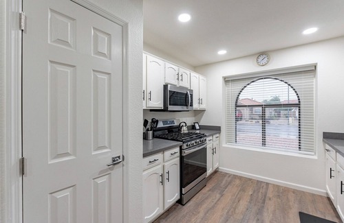 Mesa Casa | Perfect Escape- Pet-Friendly, BBQ, Yard +Fall Spl