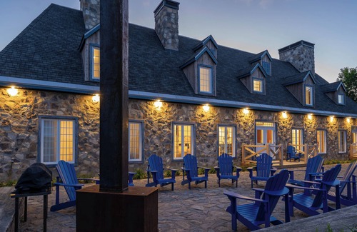 Mauricie Casa | Perfect Family Getaway w/Fireplace Across Iconic Mill | Mauricie National Park