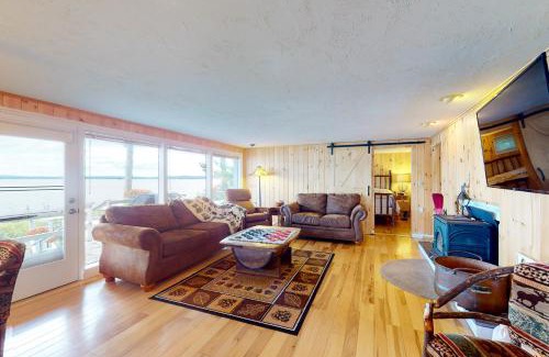 Alton Bay Casa | Perfect Family Getaway Minge Cove Alton