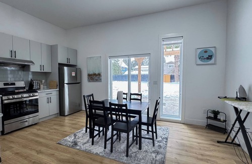 Langley Casa | Perfect~Family home