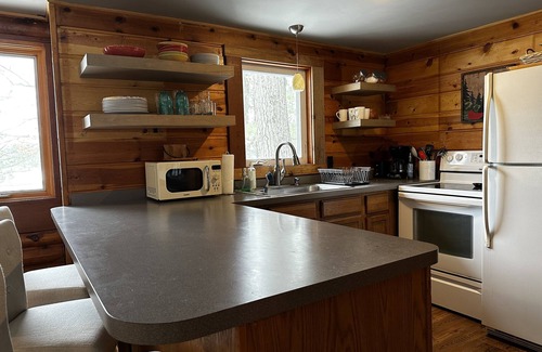 Balsam Lake Cabina | Relajante y privado retiro de la familia en el lago Balsam.