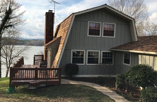 Birchwood Casa | Perfecto retiro de pescadores en el río Tennessee o una escapada familiar relajante.
