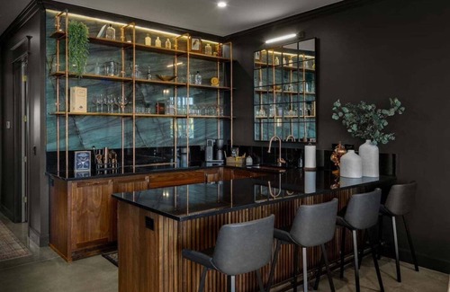 Rogers Apartamento | Perfect for Couples-Walk Everywhere-Luxe Apt