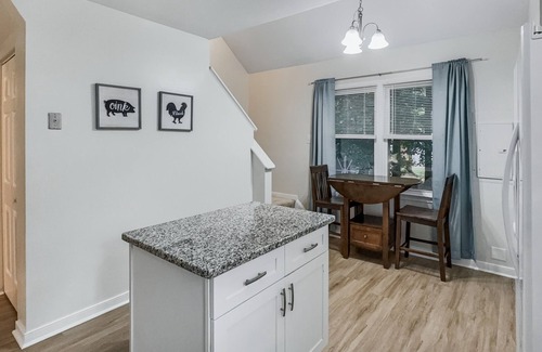 Richmond Casa | Perfect for Extended Stays! Pet Friendly, Short Pump Location