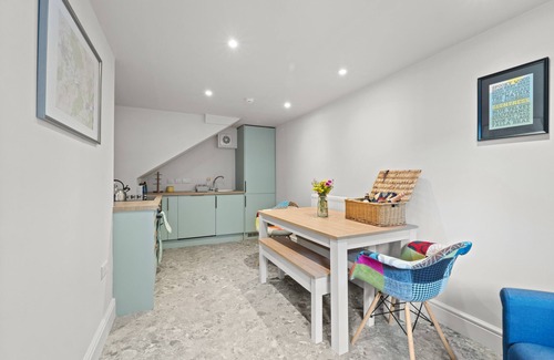 Innerleithen Apartamento | Perfect for families or active getaways in the heart of the Tweed Valley.