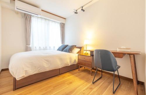 Sumida Villa | Perfect for Families and Groups Spacious 197m2 Home with 8 Bedrooms 3 Bathrooms Sleeps 15 in Ryogoku with Parking and 3 Stations