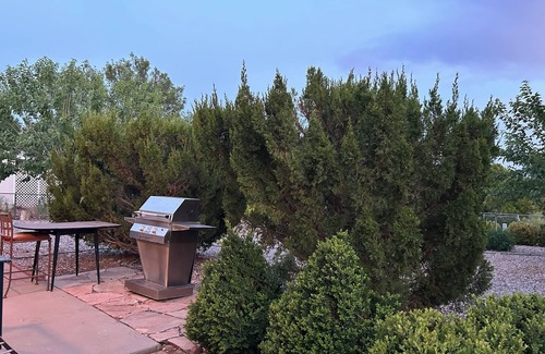 Cottonwood-Verde Village Casa | Perfect for families or couples—close to Sedona, Old Town, and scenic hikes.