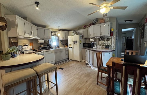 West Point Casa | Perfect for Fishermen, Workers, and Families. Close to Kia with huge turnaround
