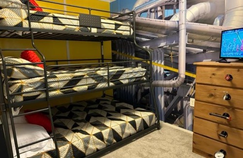 Baytown Casa | Perfect for plant workers & business travelers!