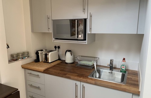 Hindhead Casa | Perfecto para caminantes, Goodwood, National Trust, Short Stay