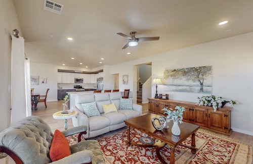 Rio Rancho Casa | Perfect for you! New 4 BR/3BA with open floor plan. Includes garage.
