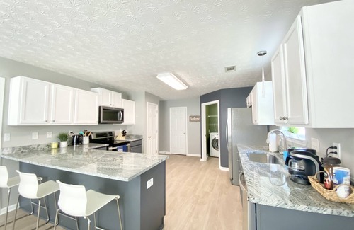 Braselton Casa | 🏡🌈Perfect Getaway Mins from Chateau Elan/Rd Atlanta⭐️ Long Term Stay Welcome!