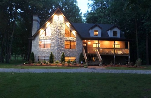 Delong Casa | ¡Escapada perfecta a minutos de Maxinkuckee Lake & Culver Academy!
