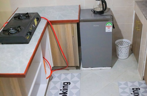 Kisumu Apartamento | Perfect Getaway: Quiet, 1-Bedroom Private Balcony. Walk to Kisumu Airport.