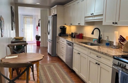 Highlands Casa | Perfect House for family of 4, 10 min walk to town