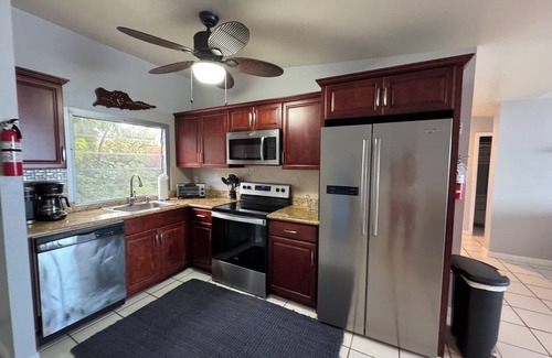 Cotton Valley Condominio | Perfect Island Getaway--amazing ocean views and refreshing pool at Coakley Bay!