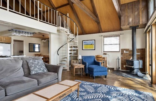 Lakeview Casa | Perfect Lake get-a way. Beautiful views!