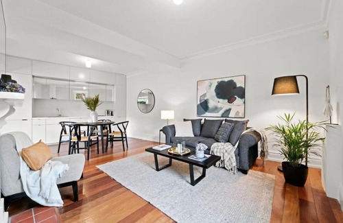Surry Hills Casa | Perfect Laneway Terrace Surry Hills