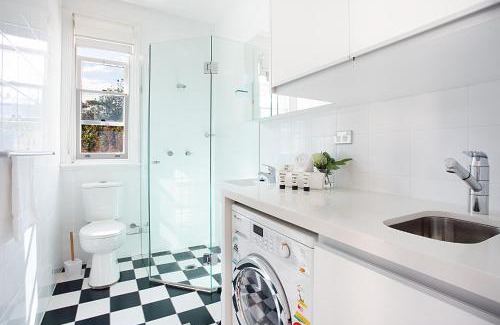 Glebe Apartamento | Perfect Located Comfy Studio with Balcony