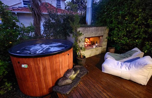 Saint Johns Casa | Perfect location - Long or short-term stay!