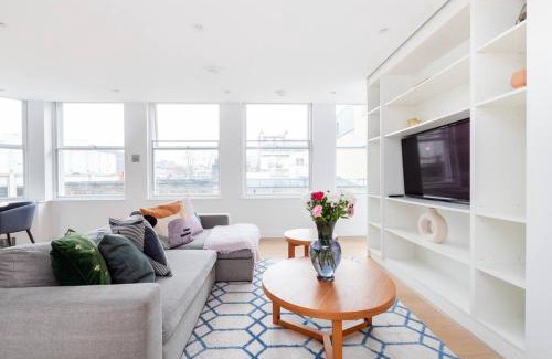 St James Apartamento | Perfect One Bed in Green Park Station
