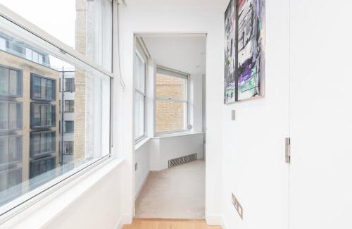 St James Apartamento | Perfect One Bed in Green Park Station