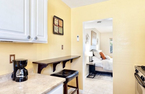 Chino Canyon Apartamento | Perfect Palm Springs Studio Retreat Near Downtown!