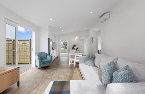 Papamoa Beach Casa | Perfect Papamoa Beach Bach