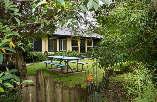 Maloneys Beach Casa | Perfect Pet Friendly South Coast Beach Getaway