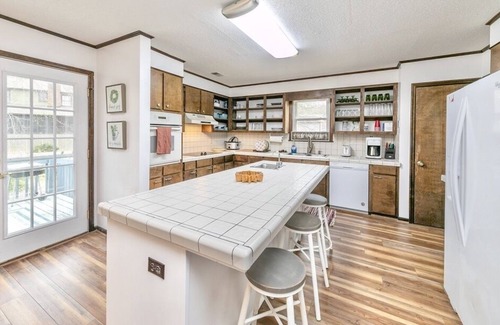 Harbison Casa | Perfect Private Columbia Getaway Near Lake Murray!