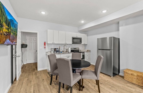 Philadelphia Apartamento | Perfect Relaxing 1BR W/Free parking in Cobbs Creek
