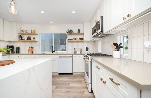 Balboa Island Casa | Perfect Renovated and Modern Duplex on Balboa Island