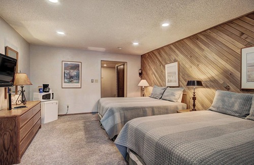 Copper Mountain Hotel | Perfect Ski in/Ski out Hotel Room. CM117H Parking offsite, $20 a night