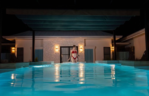 Playa Avellanas Villa | Perfect Studio Kitchen Beautiful Pool Close to beach Avellanas AC PetFriendly