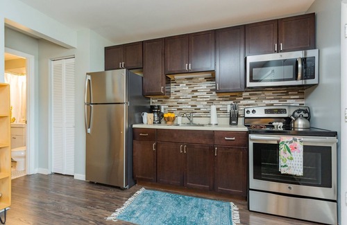 Melrose Condominio | Perfect Studio Near Geodis Park, Mins from Broadway, with pool!