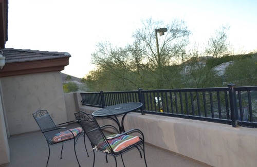 Desert View Village Casa | Perfect Sunsets, Tranquililty, Heavenly Beds, Relájese en el paraíso!