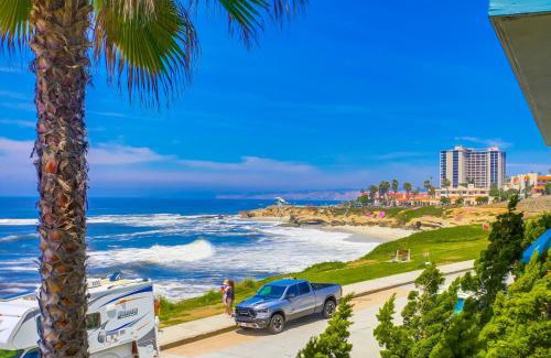 Village of La Jolla Casa | Perfect Sunsets