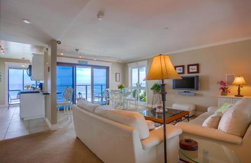 Village of La Jolla Casa | Perfect Sunsets