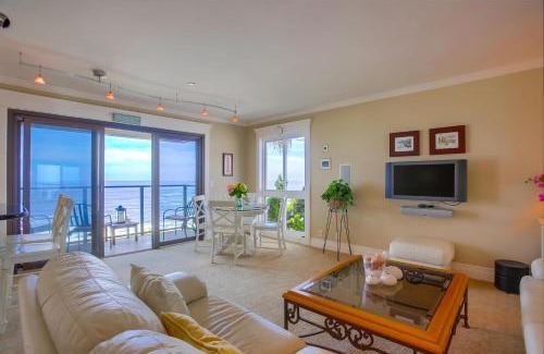 Village of La Jolla Casa | Perfect Sunsets