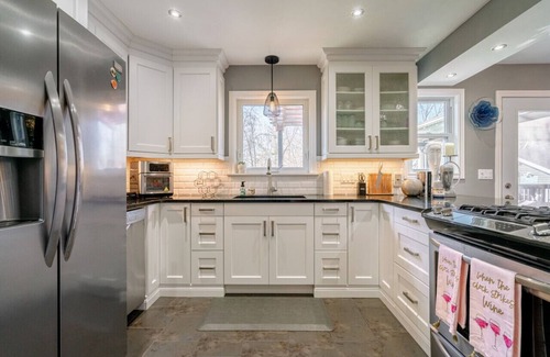 Kingsville Casa | Perfect Trendy 2 Bdrm Home in Wine Country
