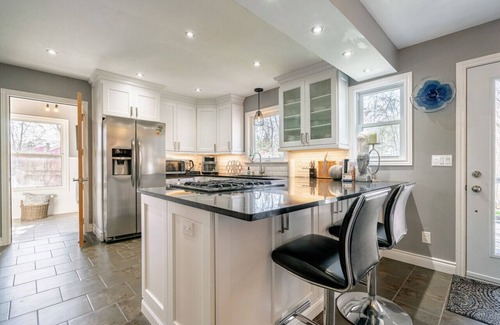 Kingsville Casa | Perfect Trendy 2 Bdrm Home in Wine Country
