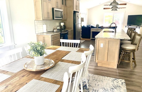 Boyne City Casa | Perfect up north getaway! Walk to Beach, Downtown & Trails!