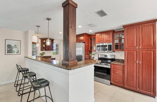 Cape Haze Casa | Perfect waterfront home complete with dock and boat lift.